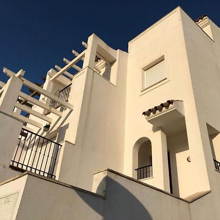 فيلا مْبيخير ذي لا فرونتيرافي Casa Zaal المظهر الخارجي الصورة